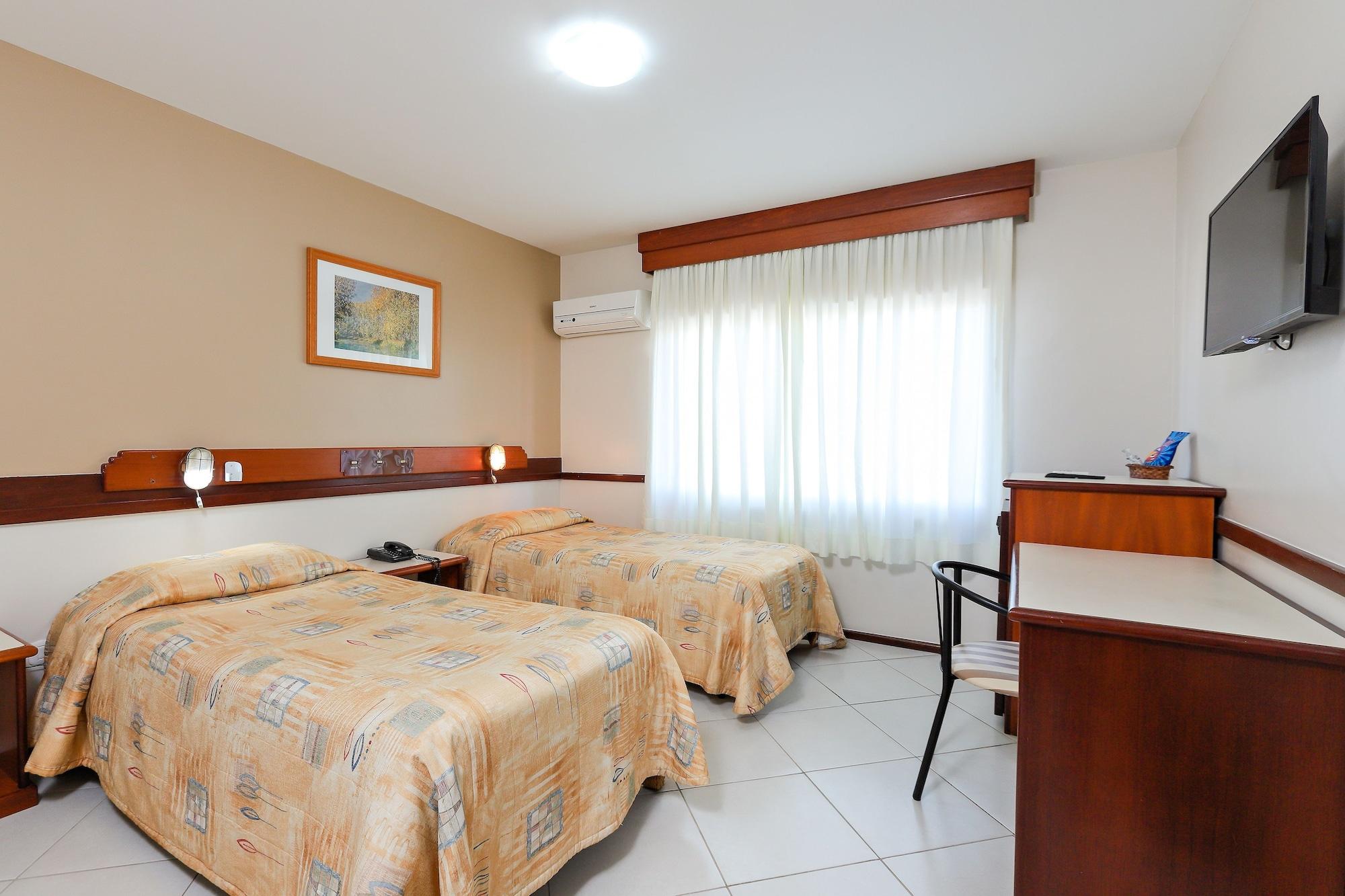 Hotel Suarez Campo Bom מראה חיצוני תמונה