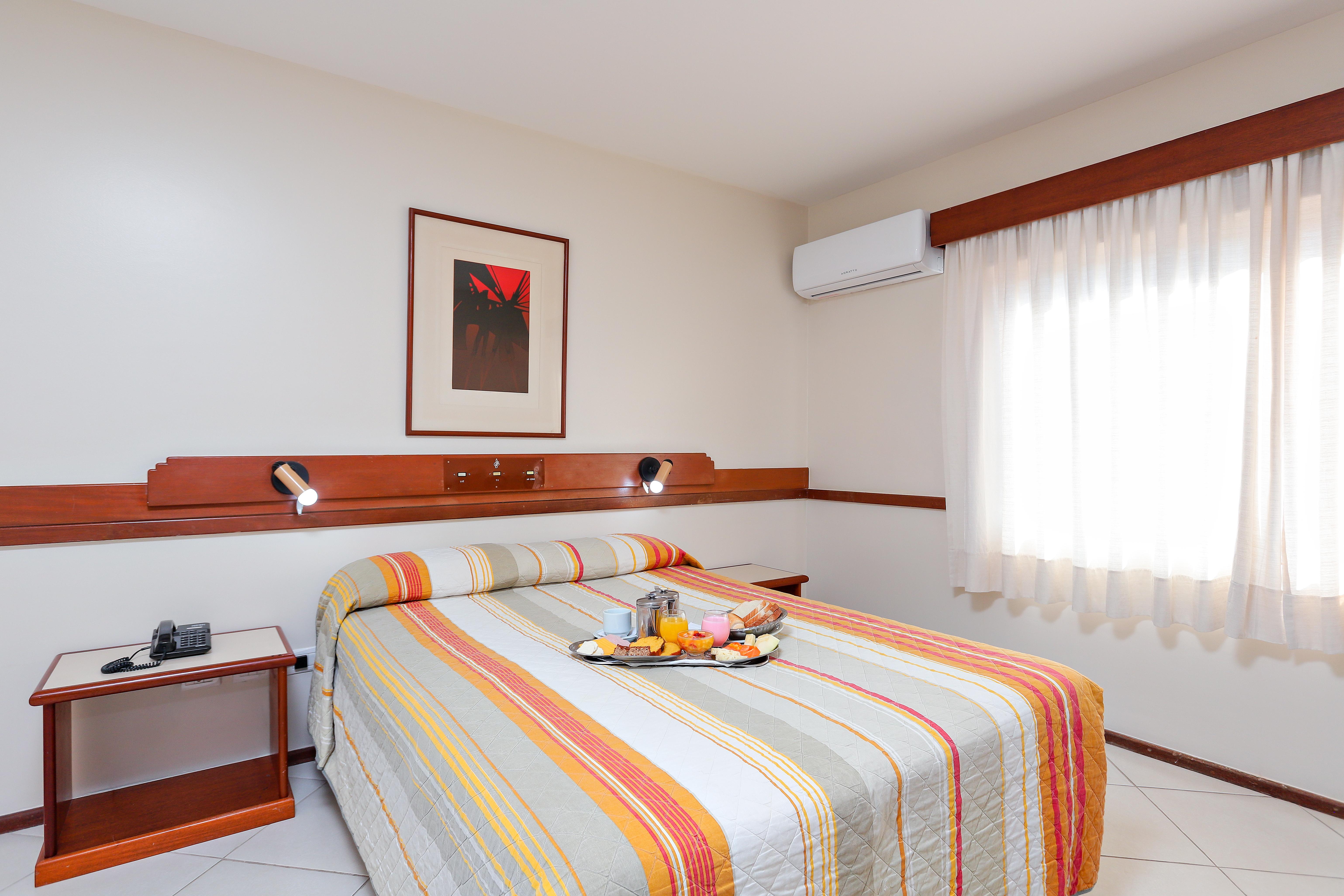 Hotel Suarez Campo Bom מראה חיצוני תמונה